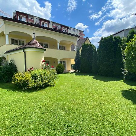 Gaestehaus Auerhahn Vöcklabruck Extérieur photo