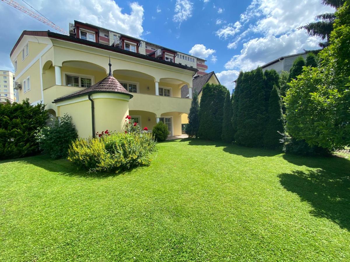 Gaestehaus Auerhahn Vöcklabruck Extérieur photo