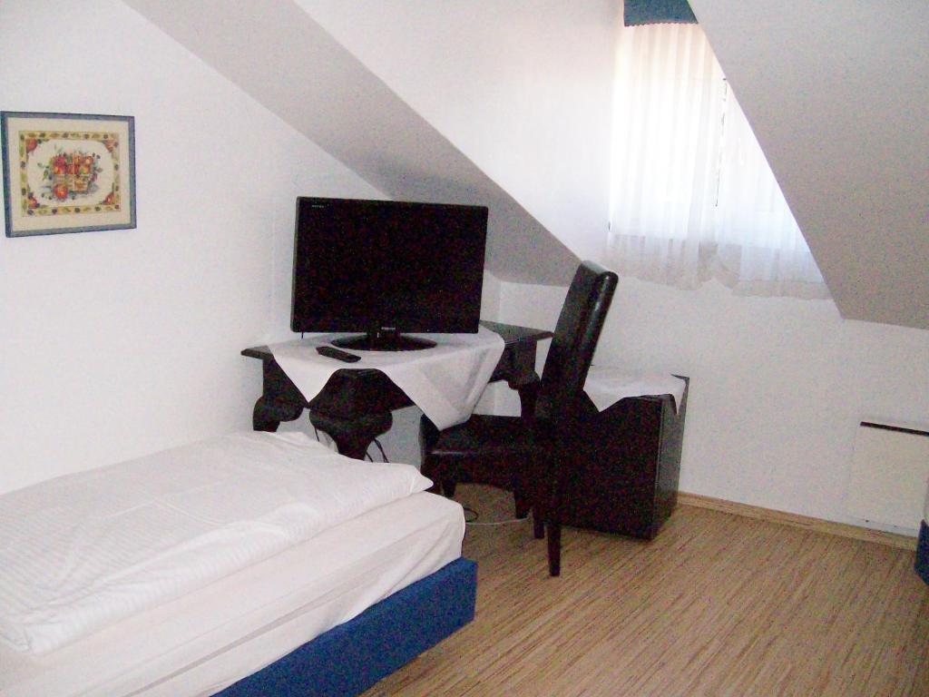 Gaestehaus Auerhahn Vöcklabruck Extérieur photo